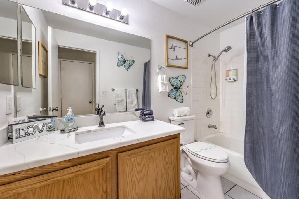 Family Fun For Everyone In Las Vegas- 4 Bedrooms, Billiards, Game Room Henderson Bagian luar foto